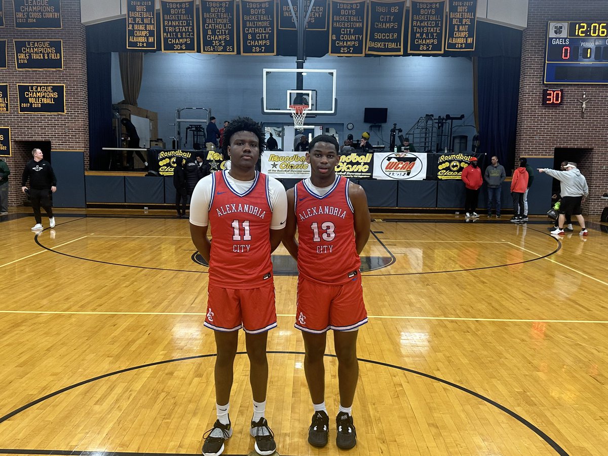 Congrats to @themacndao and @tekojr11 for participating in the @RBallClassic High School All-Star Showcase! #NeverFold 😤 @ACHSHoops @ACHSTitans