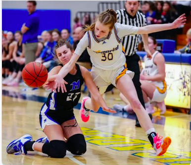 Way to go @sami_sarner! Congrats for being named to the Classic 8 All-conference team - Honorable mention! Sami had 5 threes for @cmhGirlsBBall in the sectional semi-finals. High BBall IQ. She will be a sharpshooter for us. @WIPGEGirls @Spalding