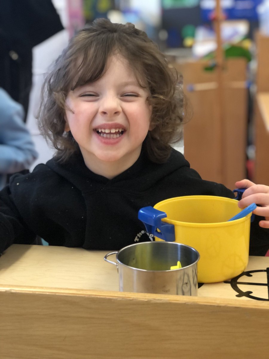 Amazing A centers!!  Sorting apples by color and size, matching alphabet magnets and making alphabet soup!! <a href="/Dr_BethHoffman/">Beth Hoffman</a> #thehopewellway, #HESPeech