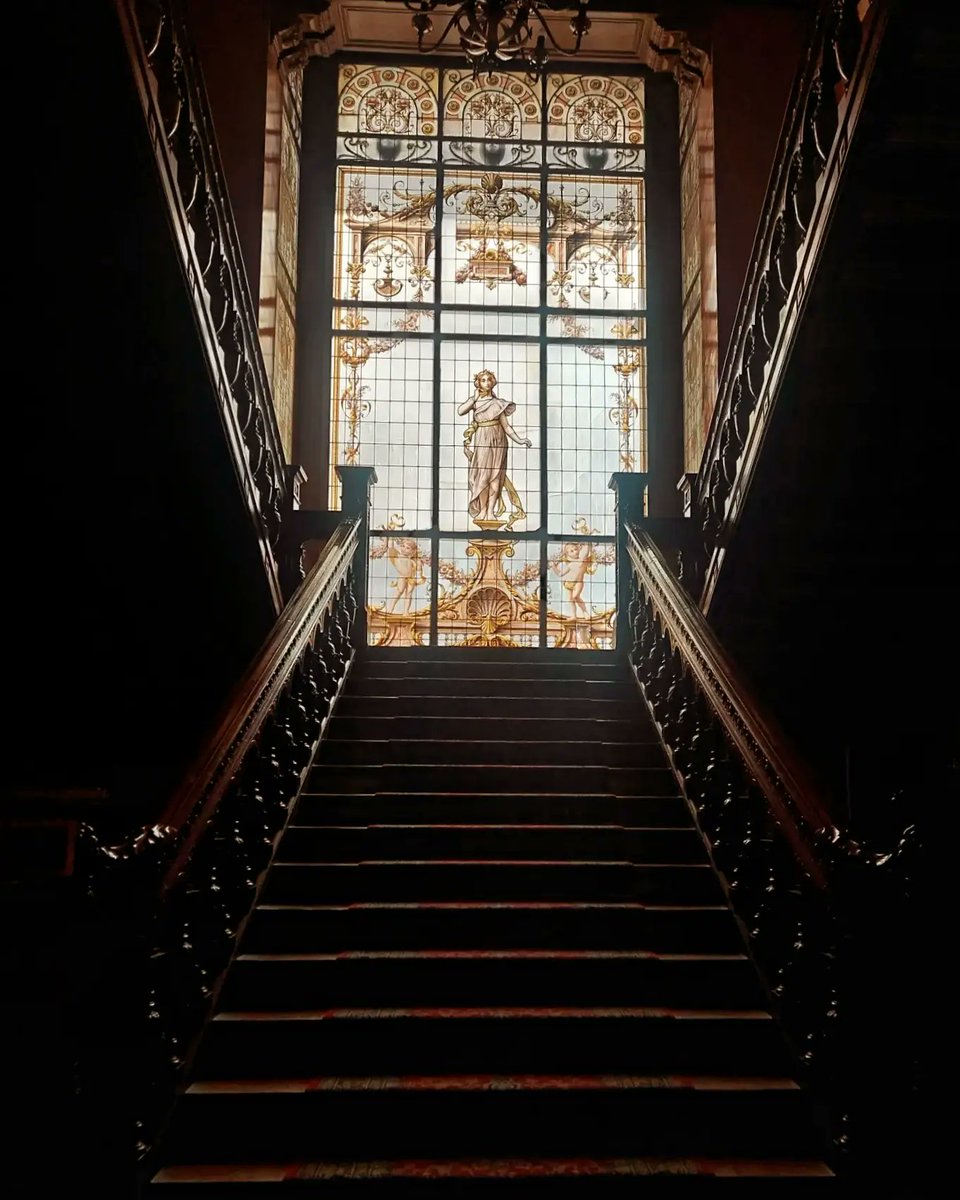 MennatAllahh_95's tweet photo. #Russian Culture Center in Alexandria.
#rearcamera #photography https://t.co/3TTTFmH9Mw