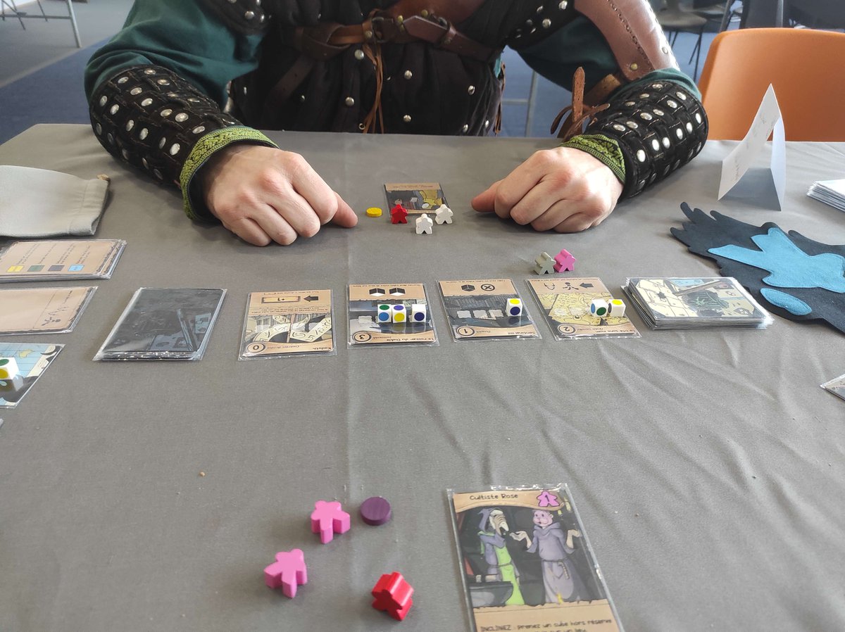 studiokabogames's tweet photo. La fête du jeu, c'est fini 😭

Merci à la MJC de Vire pour l'accueil, au Meeple Normand pour leur compagnie et pour l'enthousiasme de vous tous qui êtes venus nous parler et tester nos jeux.  

À l'année prochaine ? https://t.co/cRsRc9IW7R