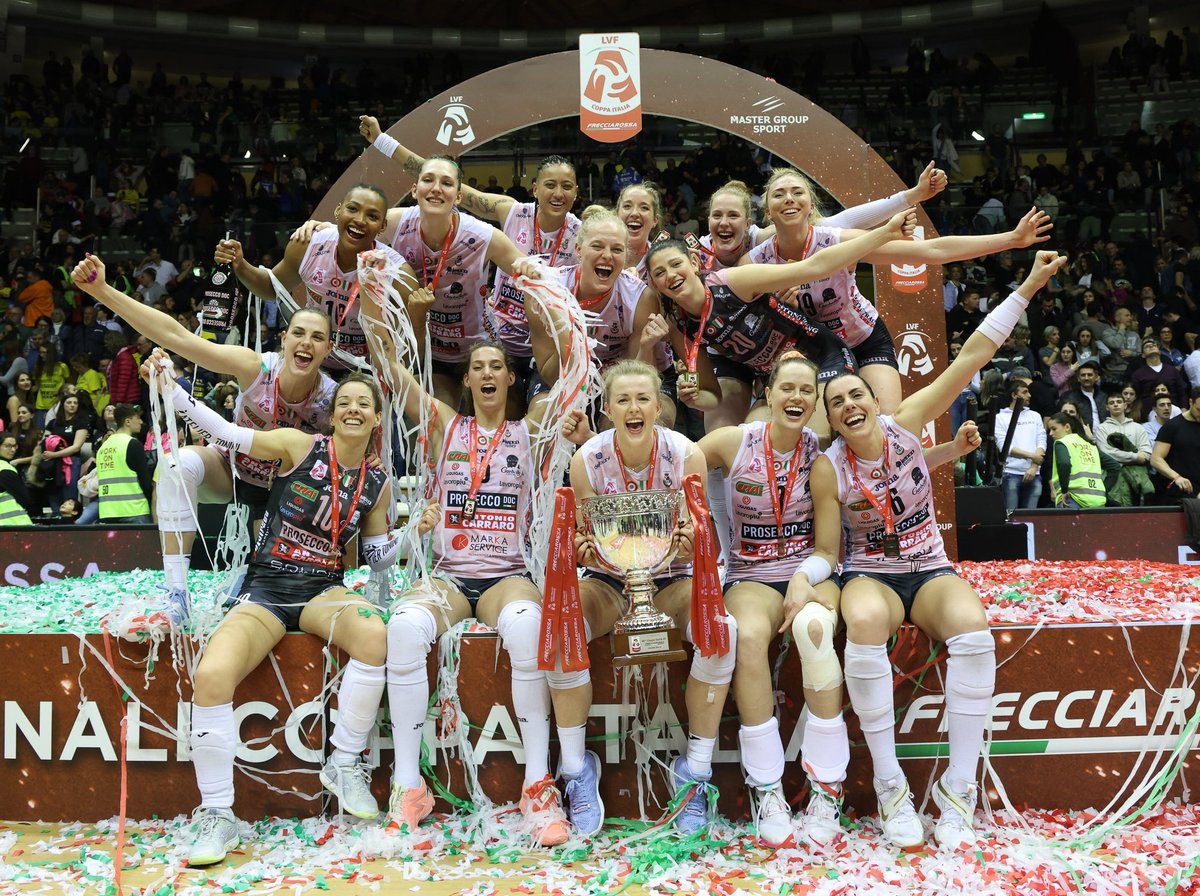 E allora rt se la tua squadra ha fatto 26/26 chiudendo la regular season da imbattuta