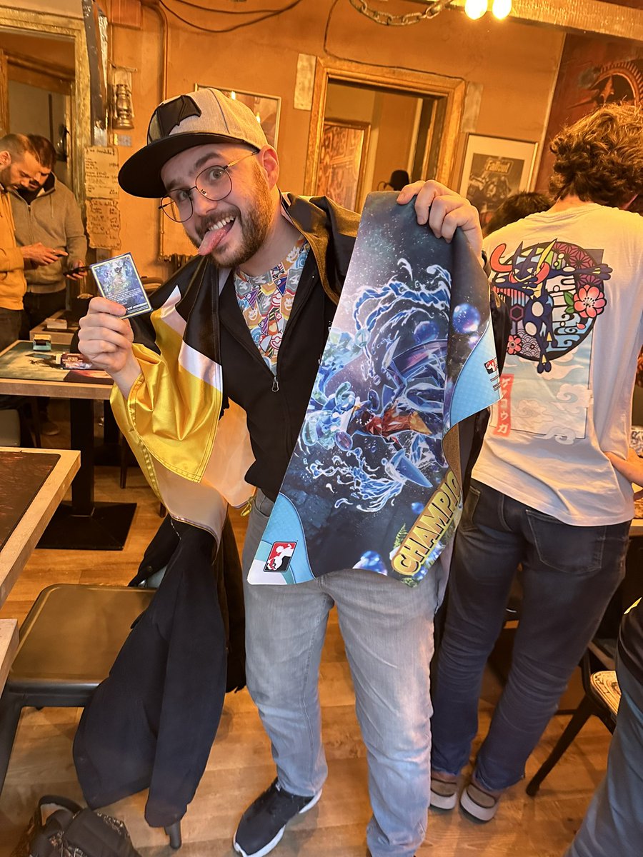 BatGauth's tweet photo. @babaptou LWW v Baojian de @QuentinM_Tcg ❤️
+25 CP
359/500 🏝️
Mew a été meilleur, I will miss you !!
Back to back to back (?) !!! https://t.co/nbY9TUhJi9