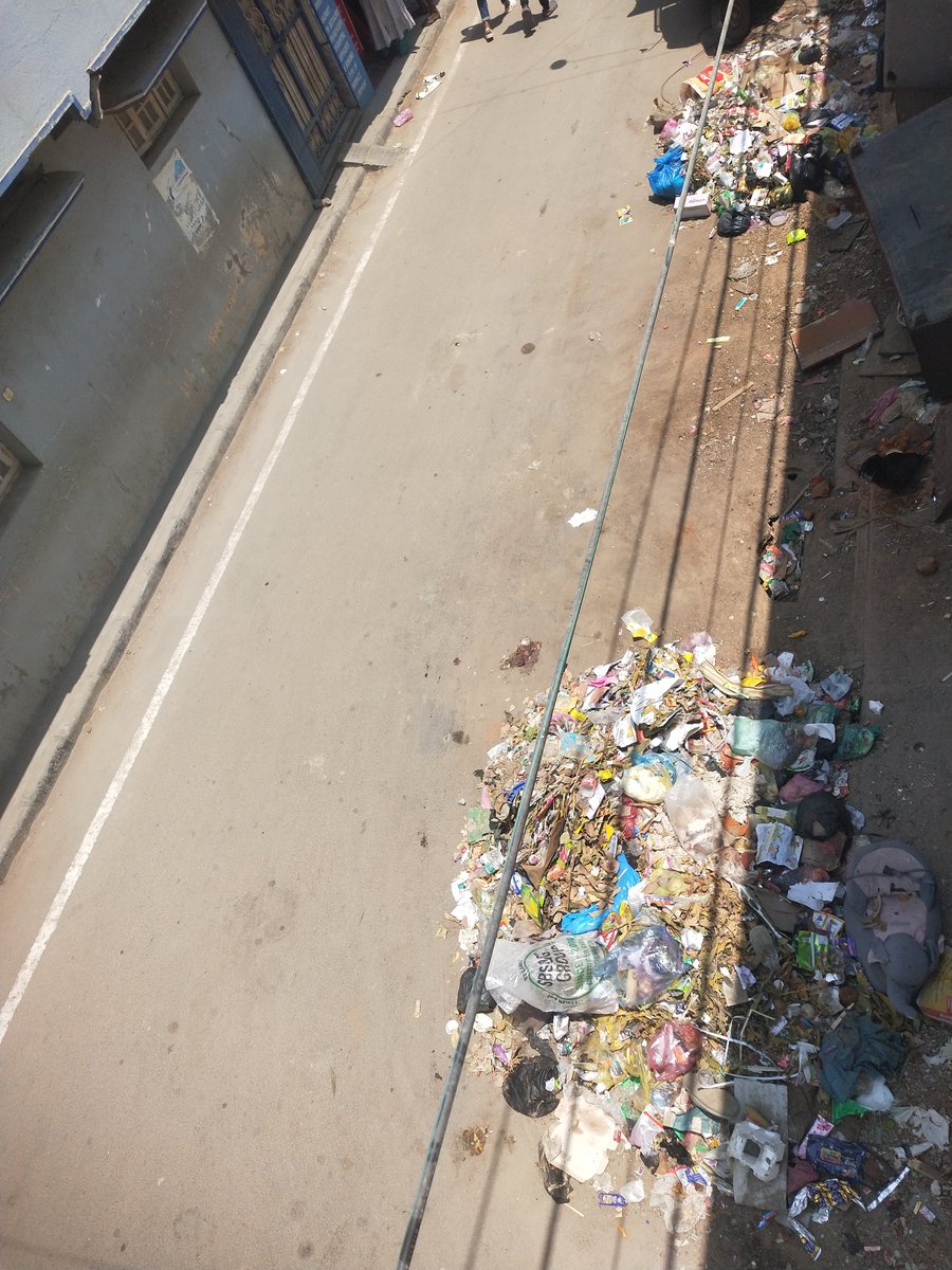 jjoanprasanth's tweet photo. Dear @CMofKarnataka,

Please take action to clean this waste. Garbage cleaning staffs doing good jobs. But people are throwing again. Need night time protection.

Location:
8th Cross
Kuppuswamy Layout
Nagawara
#Bangalore

@RahulGandhi  @DKShivakumar @KJGeorgeOffice @BbmpchdTeam https://t.co/EchQQJm8Vs