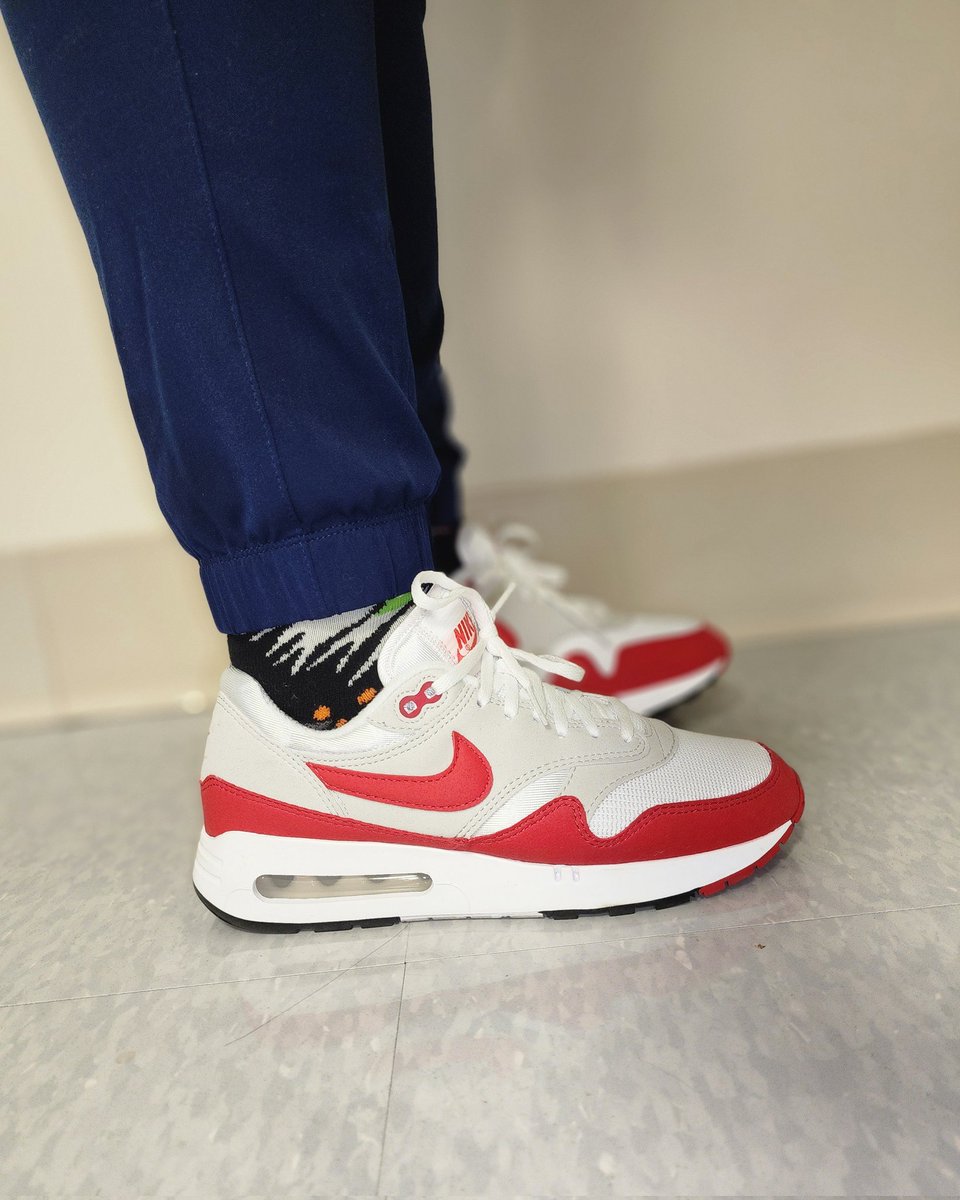 👟: Air Max 1 '86 Big Bubble- Red
#airmax  #airmax1 #everythingairmax #airmaxeveryday  #nike #nikerunning #checksoverstripes #SNKRSKICKCHECK #snkrsliveheatingup #MarchMaxness #kotd