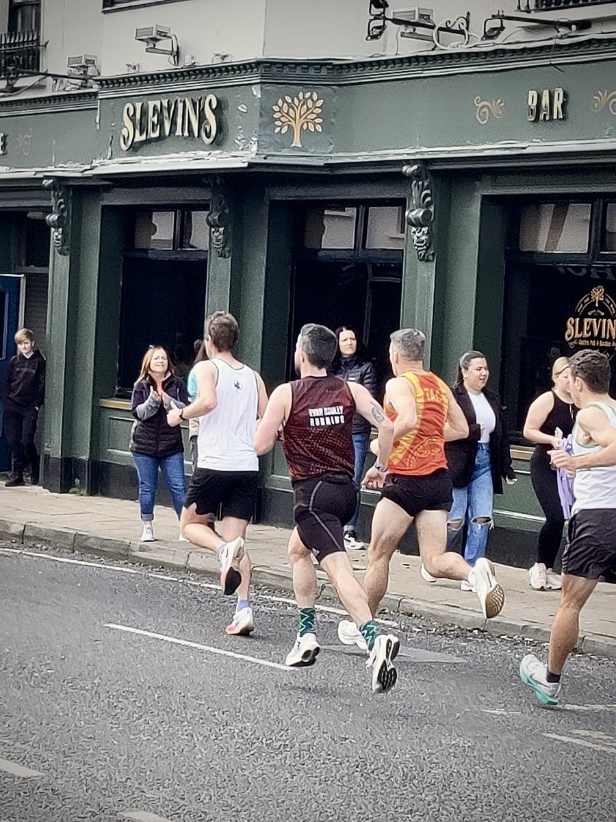 ev_runs's tweet photo. I would have preferred to head into Slevins then to finish the next 9.2km.
I suppose I can’t be mad at 36mins given the training i did or more appropriately didn’t do.
It is what it is. I know where my fitness is at and hopefully can build on it from here.
#BeatCF https://t.co/uTDxH3W5xa