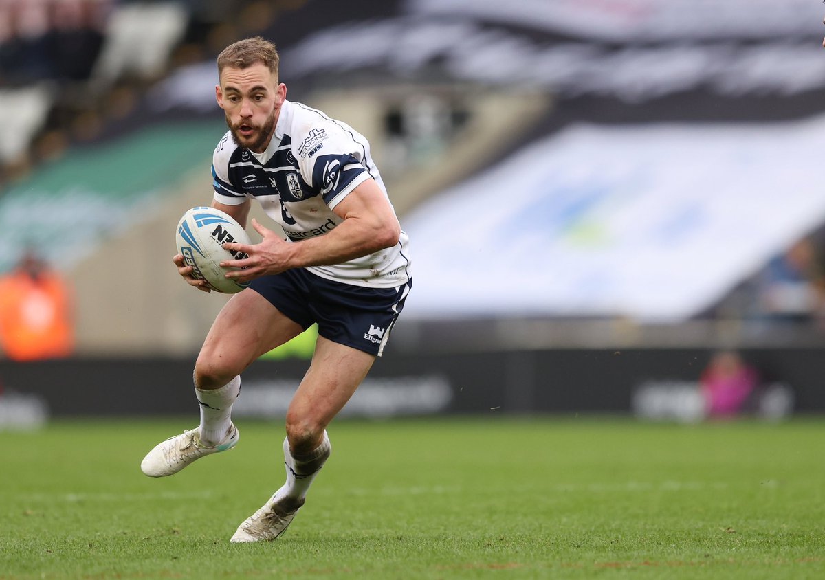 Plenty of lessons learnt yesterday! Proud of the boys effort. Thanks for the pic @swpixtweets