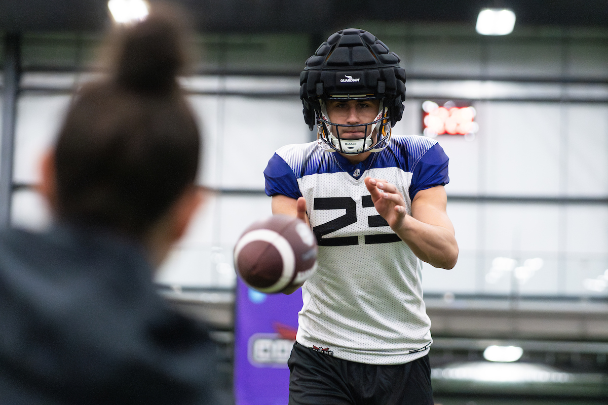 Just a casual day at the <a href="/CFL/">CFL</a> Combine for <a href="/cbauman10/">Casey Bauman</a> ⚔️

#BuildingChampions | #CFLCombine