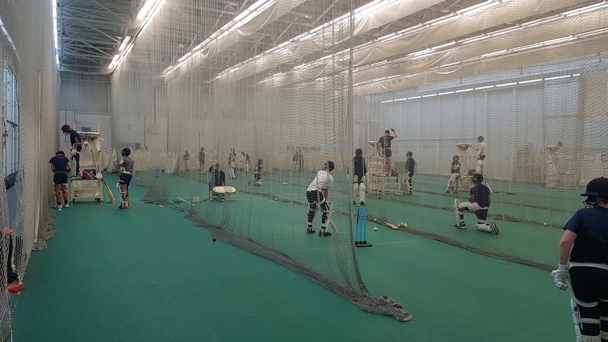 Tuesday Training?

So which #PremierLeague clubs maybe training indoors on Tuesday evening in the @nsscpcl or @GtrMcrCricket leagues as we may pop in for a chat?

Drop us a DM if your club is training indoors on Tuesday evenings?

@AudleyCC @BagnallNortonCC @burslem_cc