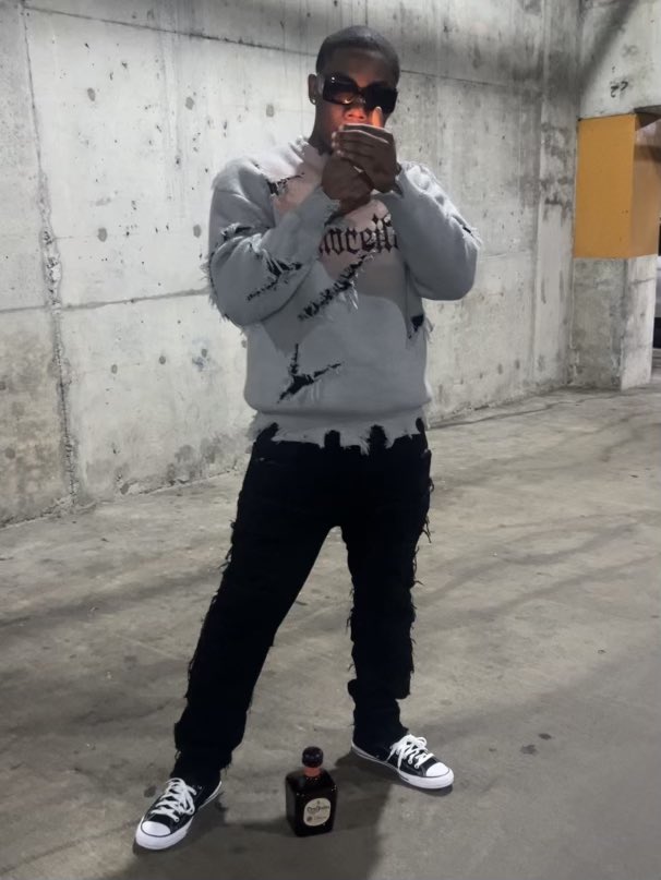 G O A T M A C K L I N™️ tweet media