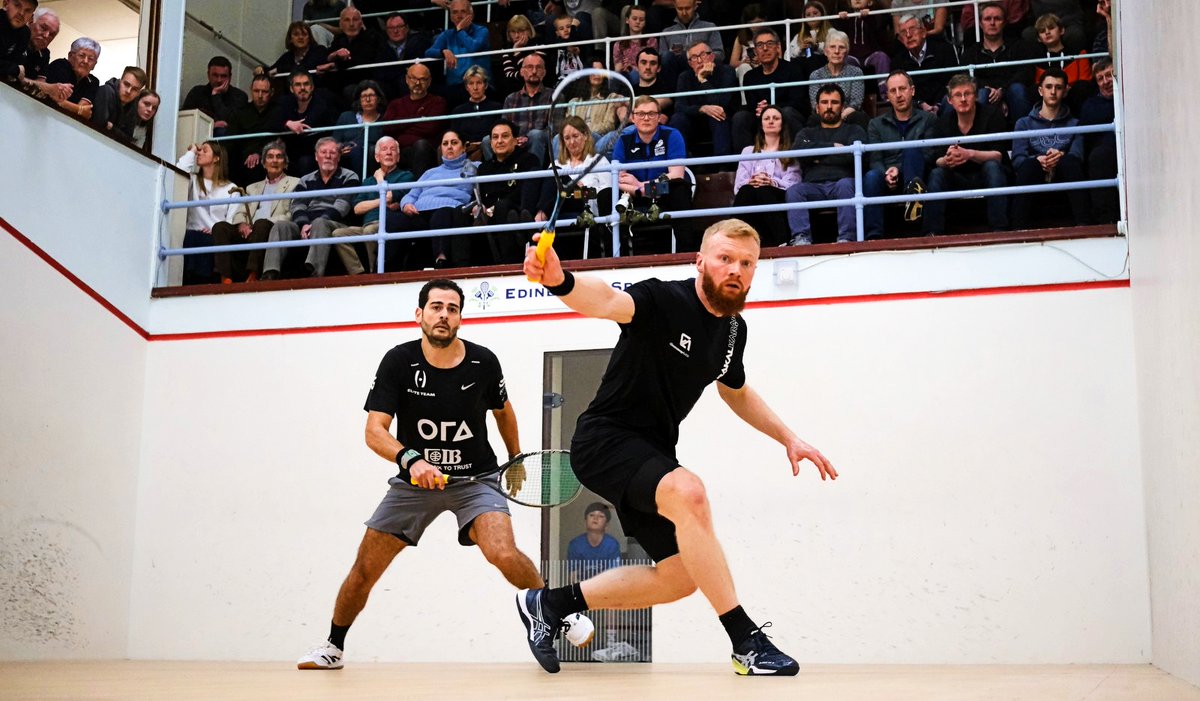 It's another five-game #TEO final as @JoelMakin comeback denies top seed @karimabdelgawad ... [2] Joel Makin (Wal) 3-2 [1] Karim Abdel Gawad (Egy)  8-11, 3-11, 11-9, 11-9, 11-7 (69m)