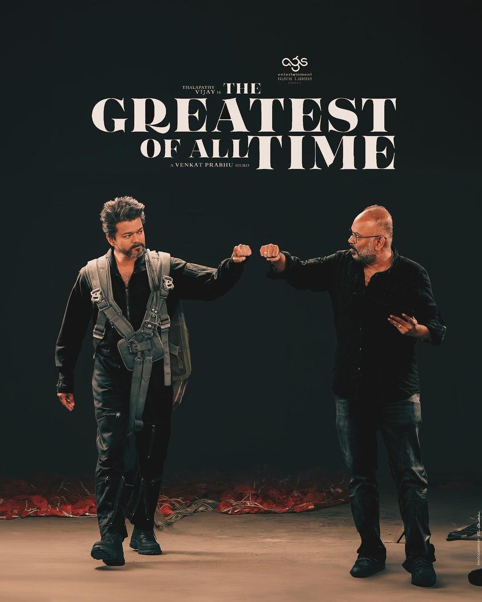 Ragunanthen1992's tweet photo. #TheGreatestOfAllTime First Look Making Pic 🤜🏻🤛🏻😎
#Thalapathy #Vijay #VenkatPrabhu #VP
#GreatestOfAllTime #TheGOAT #GOAT
#TheGOATFirstLook @actorvijay @vp_offl https://t.co/N00jTo2nm1