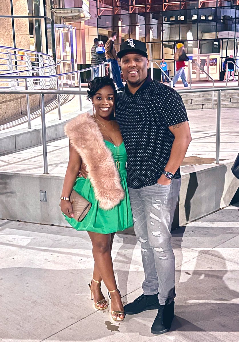 Another year around the☀️! It feels good to be with my ❤️ on my special day ! 

#Chapter thirty something 👀🤣