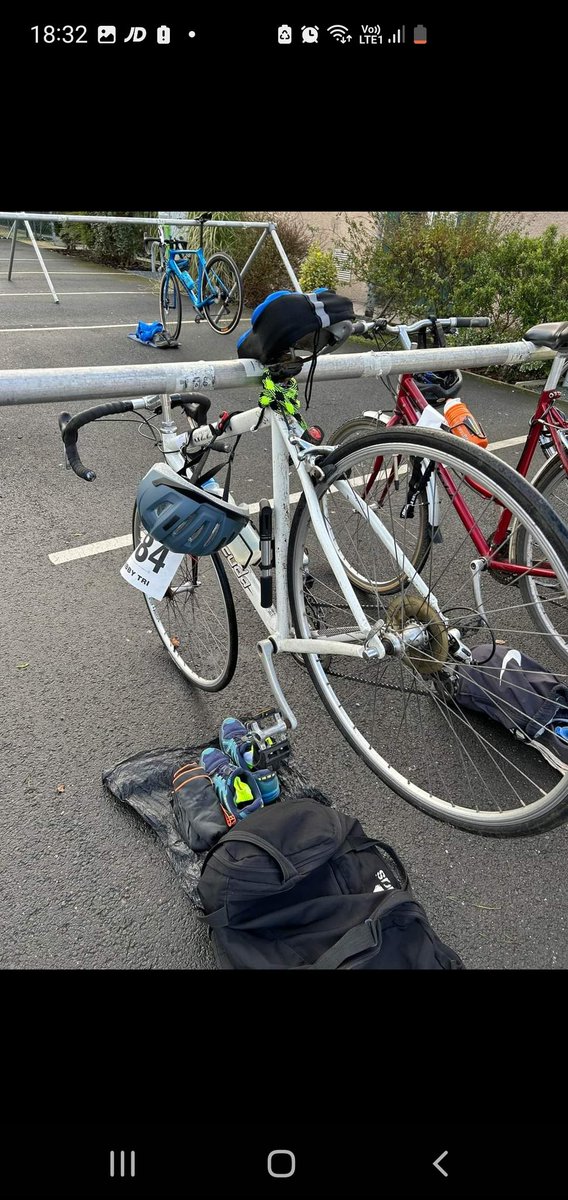 Well done to @locko62 for todays heroic efforts for his triathlon amazing young fella #imbackingthegreen @EllieByrnecllr @JVWilliams13 @LiverpoolTweeta @thedustyteapot @LiverpoolIC 💪👌🇮🇪💚 @JohnMitchelsGAA @Lpoolwolfetones @OfficalLancGAA