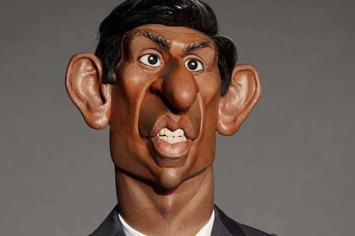 xiiityxx's tweet photo. Reports state upon hearing Russia is geared up for revenge @RishiSunak immediately shat his pants. Then ate the poop as there was no cow dung in sight. LGBTObama’s visit to Downing Street now seems like a really bad idea. #PrayForMoscow #IStandWithRussia https://t.co/62b5b3x602