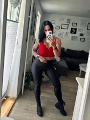 Ich stehe auf das Reale, Fassbare, was mich auch im Griff hat. Ich mag spontane *icks, bin da für vieles zu haben, solange es nicht langweilig ist ;-) ➡️ dlvr.it/T4YQKw