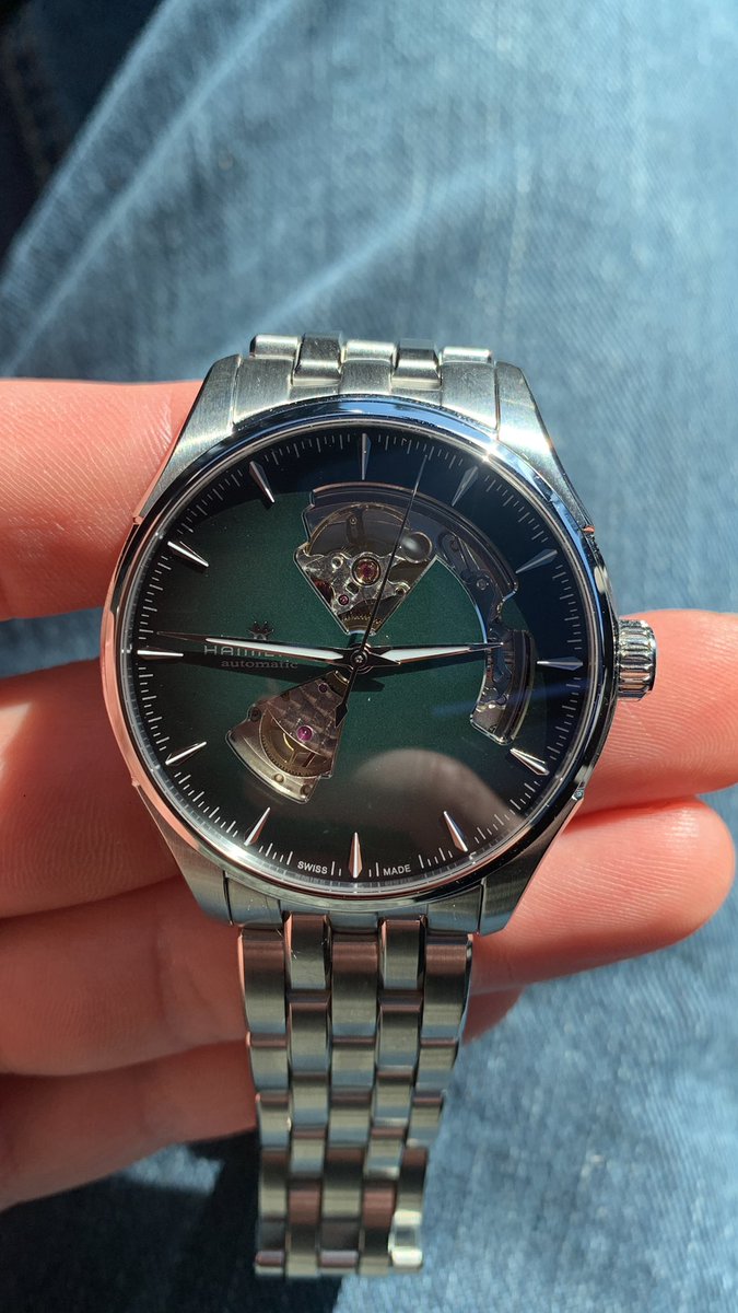 Rgallant87's tweet photo. While waiting for better weather to do more #cigar and #liquor reviews. I decided to treat myself to a new watch. #watch #watches #luxury #relax #peaceful #hamilton #automatic #Swiss #lifestyle #fashion. More cigar reviews in the coming days https://t.co/fpmv90HbFz