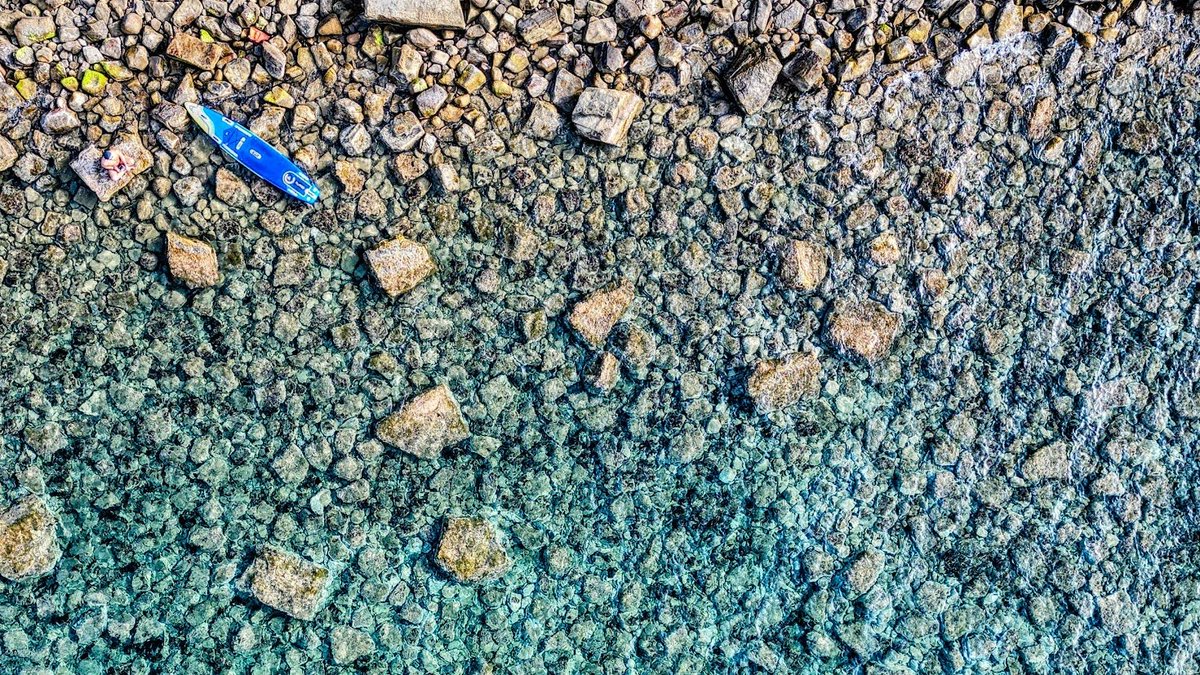 Touching unfamiliar places #paddle