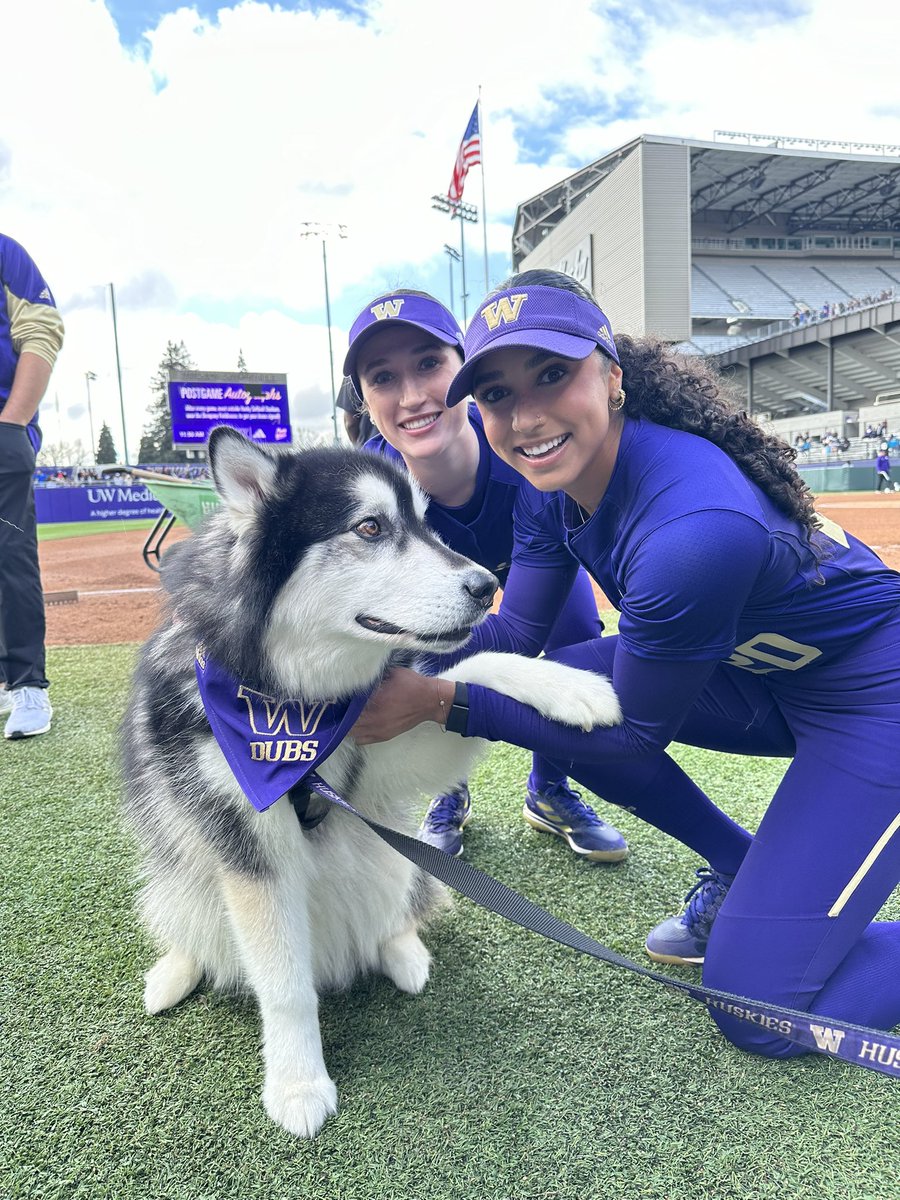 UWSoftball tweet picture