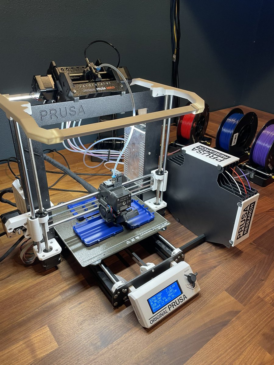 bjennett7's tweet photo. The #mmu3 has been an experience. Serious upgrade to the printer. @josefprusa @Prusa3D https://t.co/eqkBitAXWs