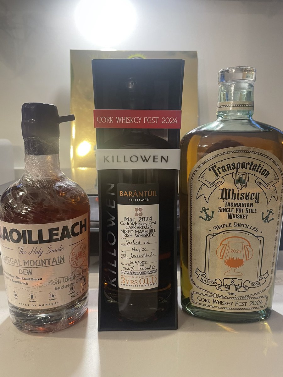 I managed to secure a bottle of each of the @CorkWhiskeyFest festival bottlings from @BaoilleachD, @KillowenWhiskey Transportation Whiskey (Tasmania). With only 67, 82 and 70 bottles respectively having been produced, these are some of the rarest whiskeys in my collection.