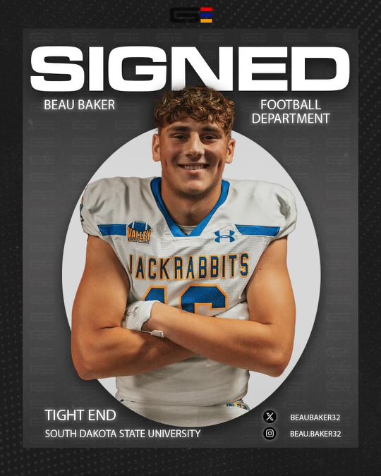 TeamGSE_'s tweet photo. SIGNED ✍🏼

Huge singing today !! Pleased to announce our newest member of the GSE Fam, Beau Baker !!

|| TE @beaubaker32 
|| 🎓 @GoJacksFB 

#GSE #Athlete #NIL #collegeathlete #football #collegefootball #teamgse #southdakota #gojacks https://t.co/MXzEqOKkYm