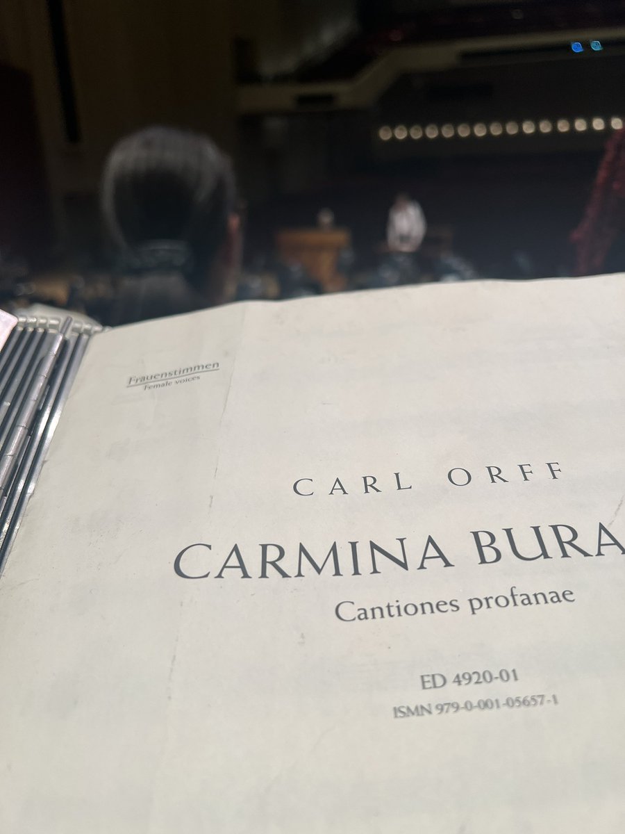 🎼One final concert of Carl Orff's Carmina Burbana w/ @AtlantaSymphony Orchestra Chorus! The soloist are amazing! @JanaiBrugger #AnthonyClarkEvans. @TheMilesShow & the Conductor, 🤩#KrzysztofUrbanski 🎶 is brilliant!