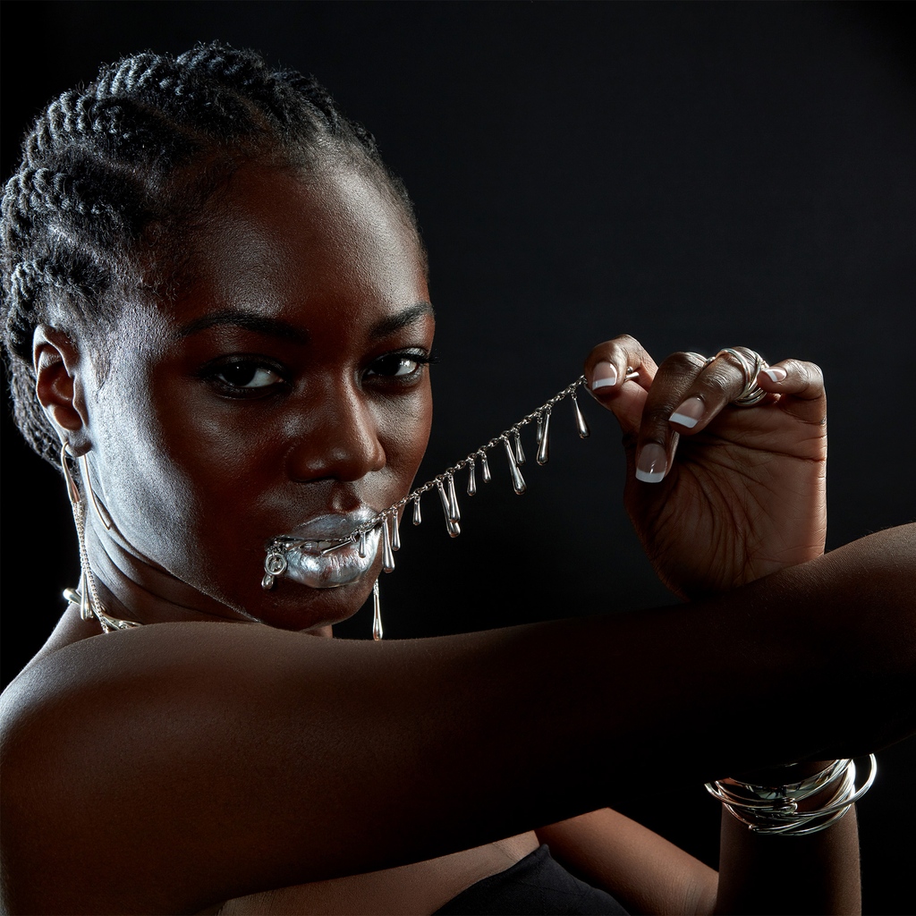 Glam up your look with our sexy silver jewellery that's so irresistible you almost want to take a bite out of it! ✨