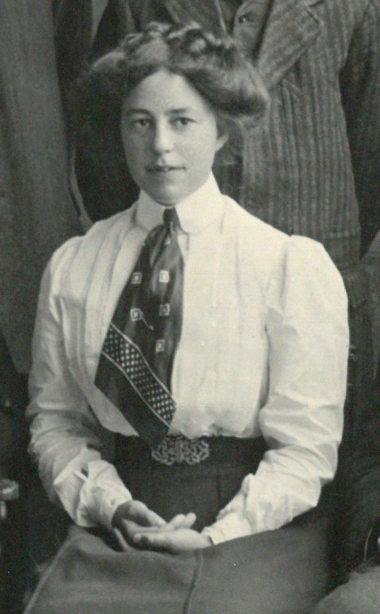 Kathleen Edithe Carpenter, ecologist who proved that the toxic effects of metallic salts killed minnows, trout and sticklebacks in Cardiganshire rivers, was born in #Gainsborough, #Lincolnshire #onthisday 1891 buff.ly/48OnP4a #WelshHistory #Wales 📷 @AberUniArchives