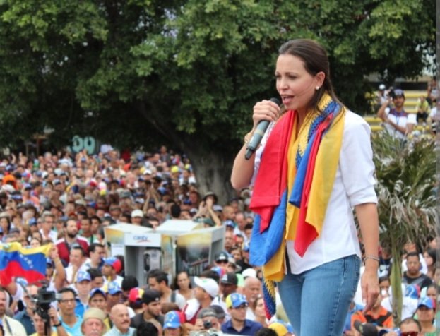 vivassantanaj_'s tweet image. ¡Aclaro algo! Si María Corina Machado me dice que debo votar por el diablo para salir del averno, la bazofia, la migración, los salarios de 4 $, la corrupción y las violaciones de DD HH ¡Votaré por el diablo!