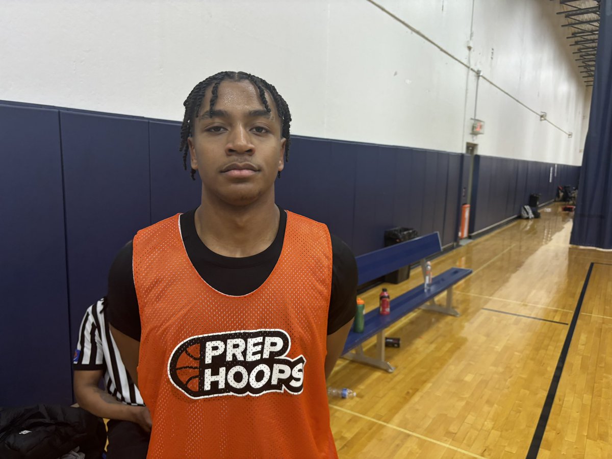 Really good day from Mickeis Johnson. Bouncy, physical CG had several athletic finishes today. Three-level scorer that should excite you. #PHSpringExposureIL