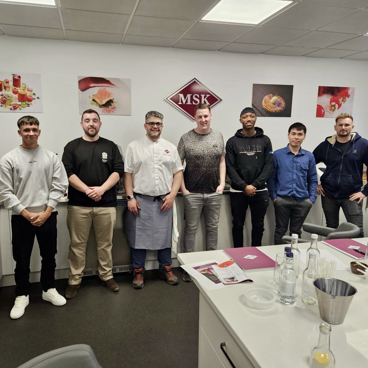 What a great day of training we had on Friday with some chefs from the Royal Air Force. They were such a passionate and dedicated group of chefs which made for a really positive and fun training experience! It’s always fantastic to welcome new groups of chefs into our kitchen.