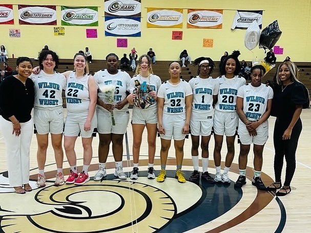 Sophomore Day 🎈🐏🏀