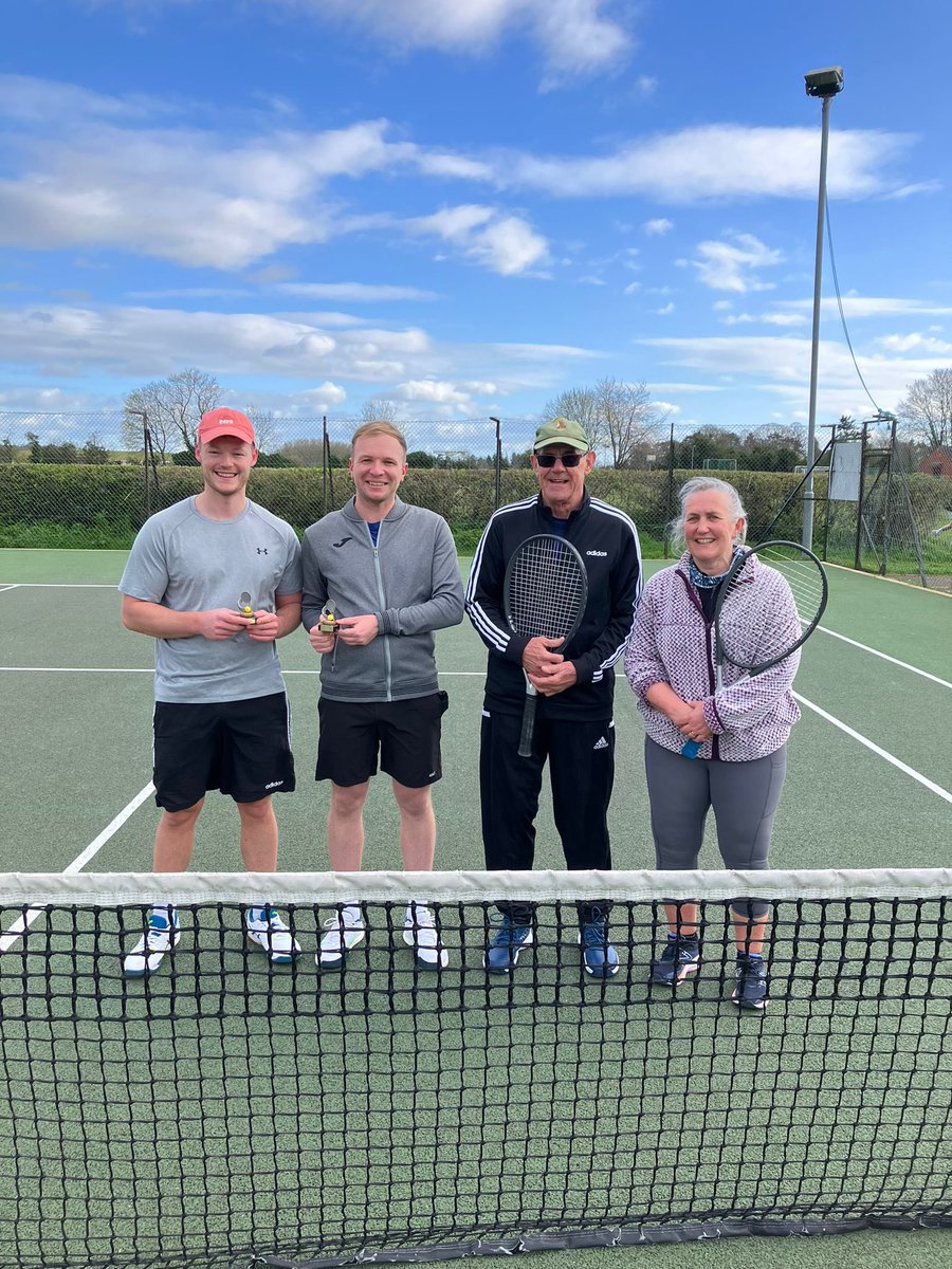 Well done to the 16 players who took part in our Spring tournament yesterday, making the most of the good weather! Congratulations to Will and Tom who scooped the first silverware of the new year!