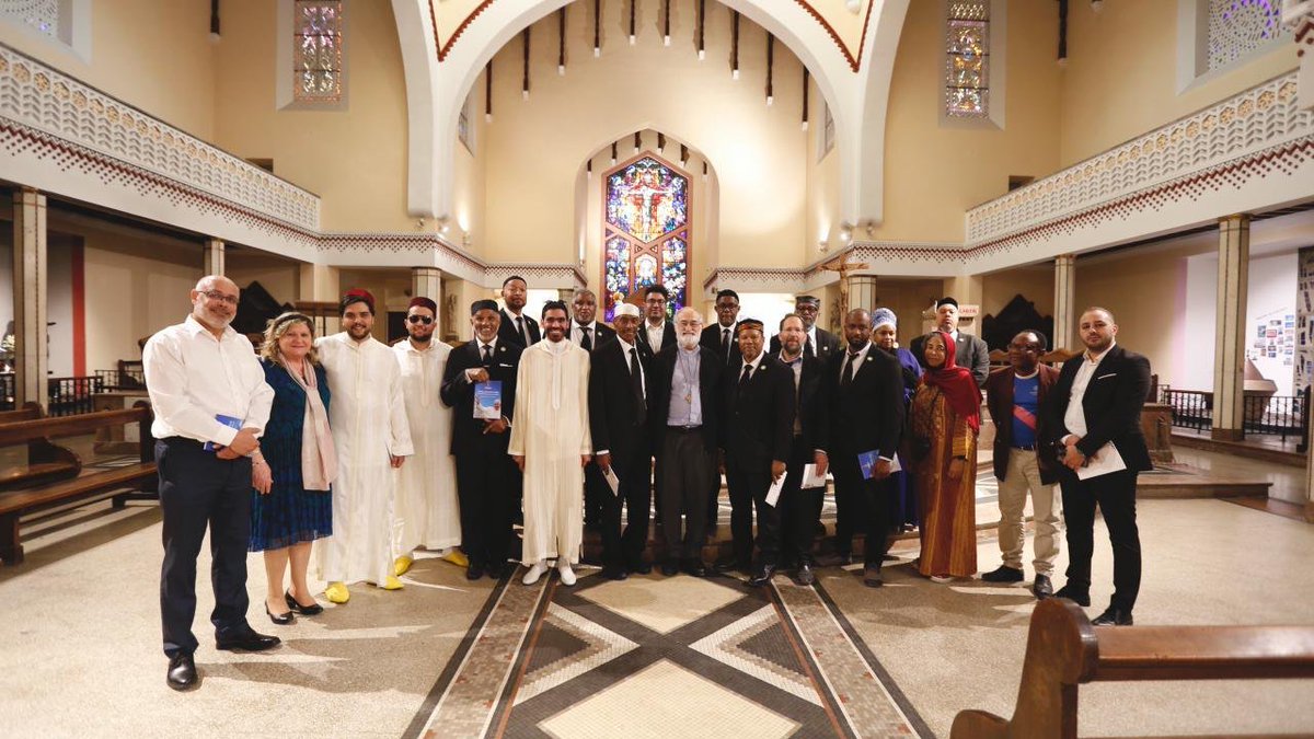 I ❤️ Morocco 🇲🇦. Muslims and Jews gathered to commemorate the 65th anniversary of passing of His Majesty Mohammed V, may God surround him with His infinite mercy. With Faiçal Marjani, founder of the Maroc Coexistence Association. @sharakango #Ramadan