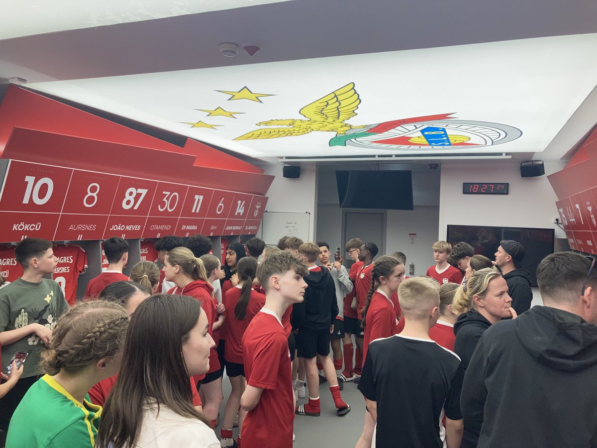 RushcliffePE's tweet image. Benfica stadium tour 🦅