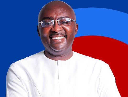 hon_lawrence_'s tweet image. Dr. Bawumia is indeed the future and the future we know is digital ✊🏾
Mahama has failed us before and we&apos;re not letting that happen twice
Be vigilant fellow Ghanaians
 #BOLDSolutionsForTheFuture