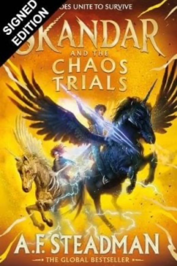 @annabelwriter I have just pre-ordered #Skandar3 for my daughter as a surprise! She absolutely loves the series and it’s the @Waterstones special edition copy! I’ve also registered for the competition too. I think she would literally explode if she won!!! Lunch with you. ☺️🦄