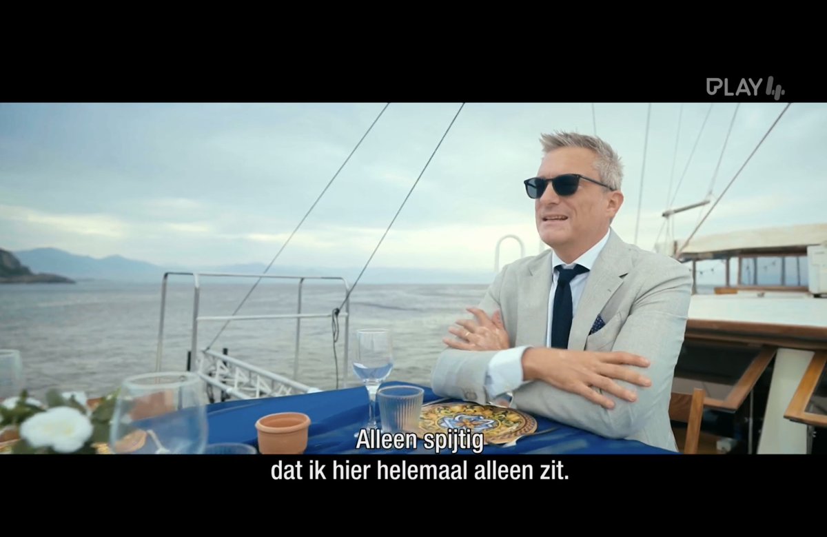 #DeMol 
Ben Weyts tijdens de bijeenkomst van de Ben Weyts Fanclub: