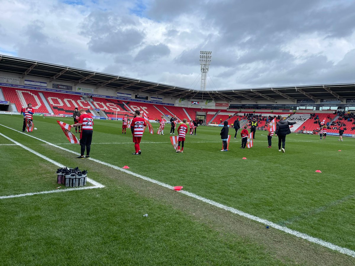 ClubDoncaserTitans tweet media