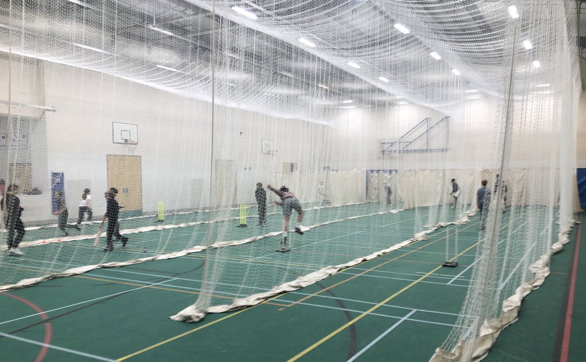 🏏Brymbo Cricket Juniors🏏 No practice on Good Friday but we’ll be back at @RuabonSportsWxm on Friday, April 5th 6-7 pm. If there’s good weather, we’ll be outside at the Crick every Friday by mid April. We have a range of teams Under 9s - 15s - please get in touch if interested.