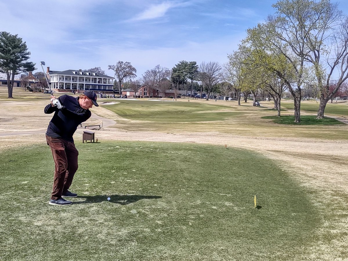 MusicCityTR's tweet photo. #SundayFunday with my guys @TimNicholsMusic @kentlmitch615 @OldHickoryGolf #Fore #PinHighTim #GolfAintSoBad #PHMF https://t.co/XDoIn8ASoI