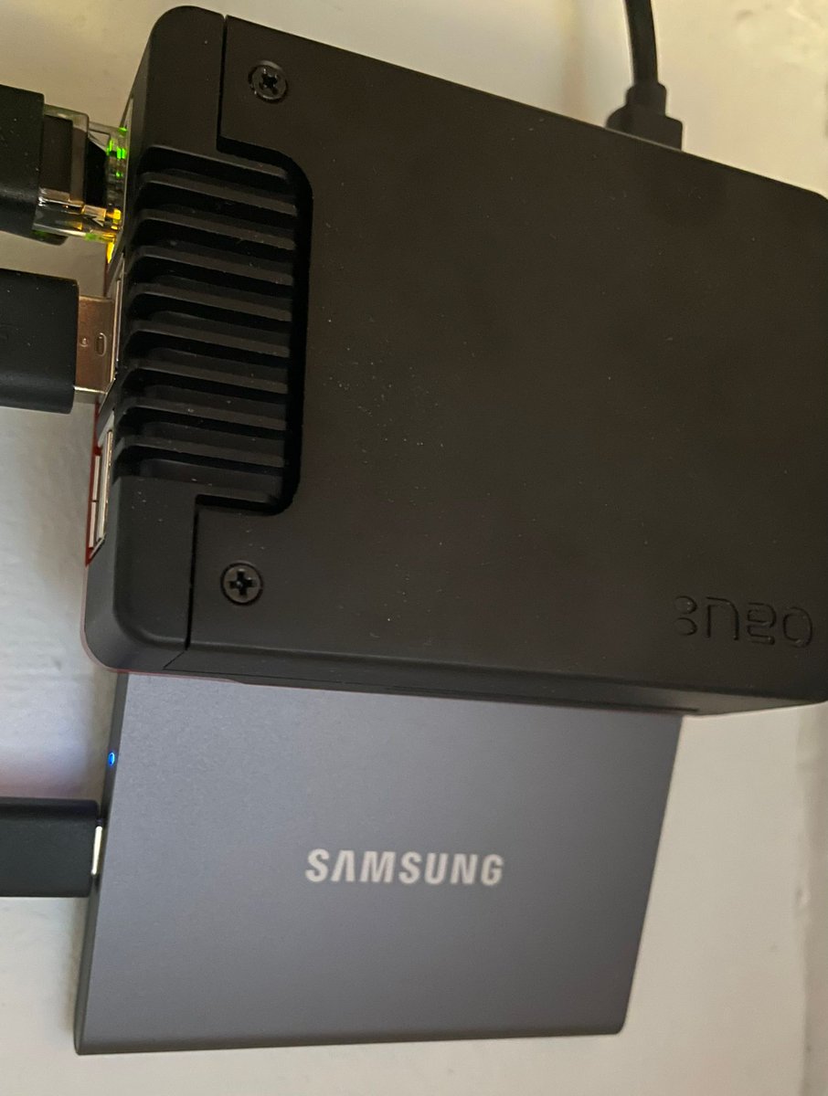 Cryptui0x's tweet image. Almost there! 
Support P2P, run your own #BitcoinNode 
#NodeRunner $BTC
{
  &quot;chain&quot;: &quot;main&quot;,
  &quot;blocks&quot;: 825873,
  &quot;headers&quot;: 836151,
  &quot;difficulty&quot;: 73197634206448.34,
  &quot;verificationprogress&quot;: 0.9773861569082795,
  &quot;initialblockdownload&quot;: true,
  &quot;size_on_disk&quot;: 615098586521,
}