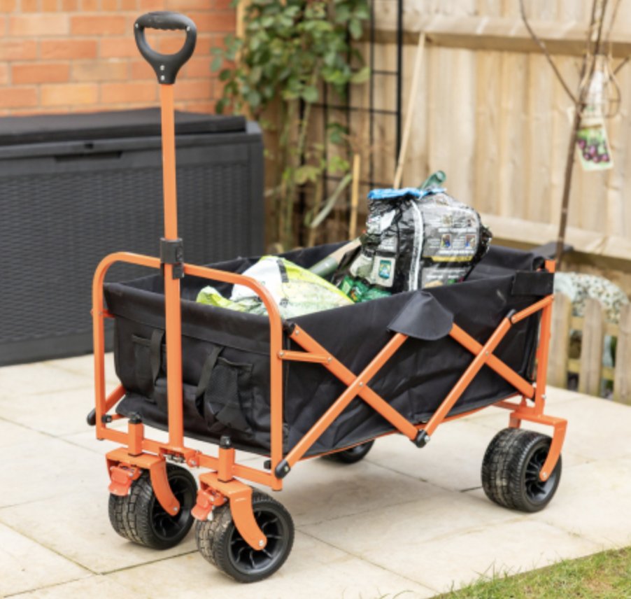 BuildCraftTools's tweet image. The BuildCraft Heavy Duty folding Wagon, constructed with a strong steel frame, it can transport up to 100 KG, while the thickened 600D fabric provides maximum tear resistance.
buildcrafttools.co.uk/outdoor/
#garden #diy #home #truck