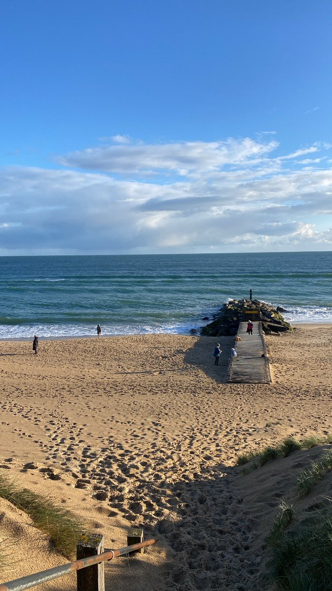 Dancing on the beach 💃🏼#Dorset