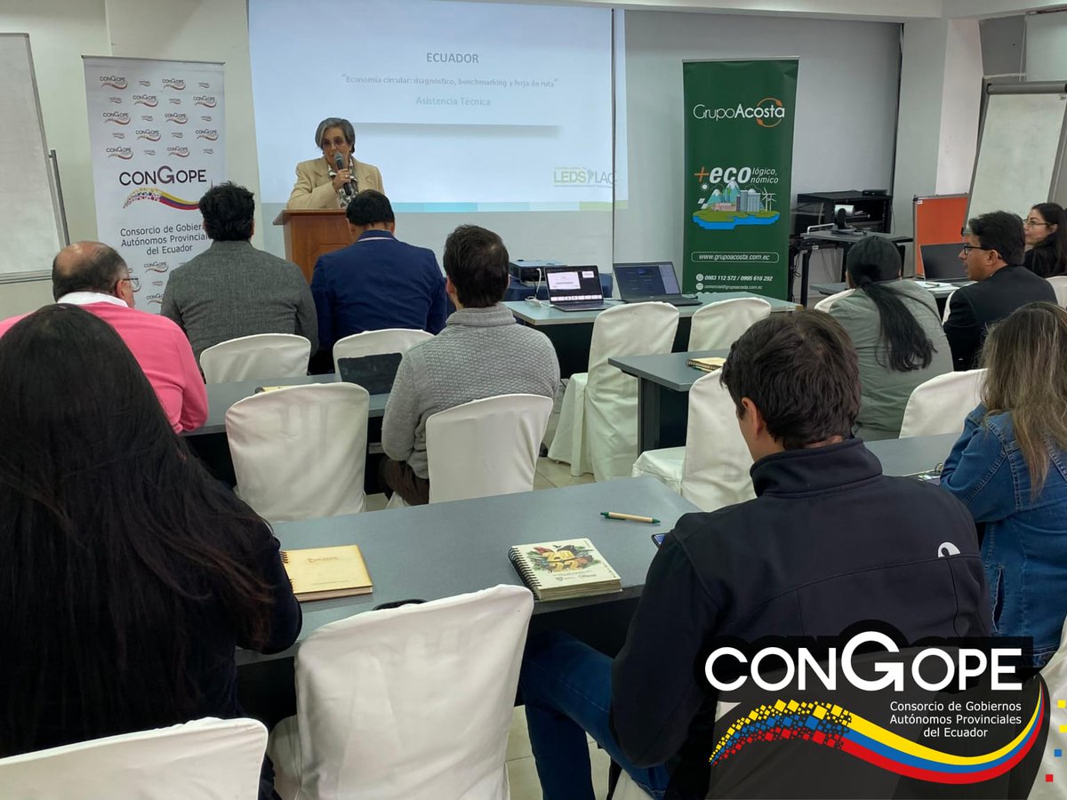 CongopeEcuador's tweet photo. En conjunto con @LedsLac, desarrollamos el taller "Construcción Participativa de la Hoja de Ruta de la Economía Circular", para capacitar a los funcionarios de los #GADP y potenciar los procesos productivos de nuestras provincias.
#EconomíaCircular
#CongopeTeCapacita https://t.co/pcKit8a4fk
