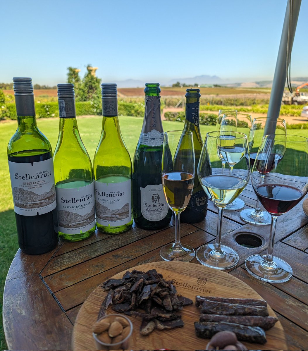 nmtownsend's tweet image. 🍷A couple of weeks ago we enjoyed a tasting @Stellenrust wines. We regularly buy Stellenbosch Manor old bush vine cinsault from @waitrose in the UK but nothing beats having a glass in the sun where it's from 😎