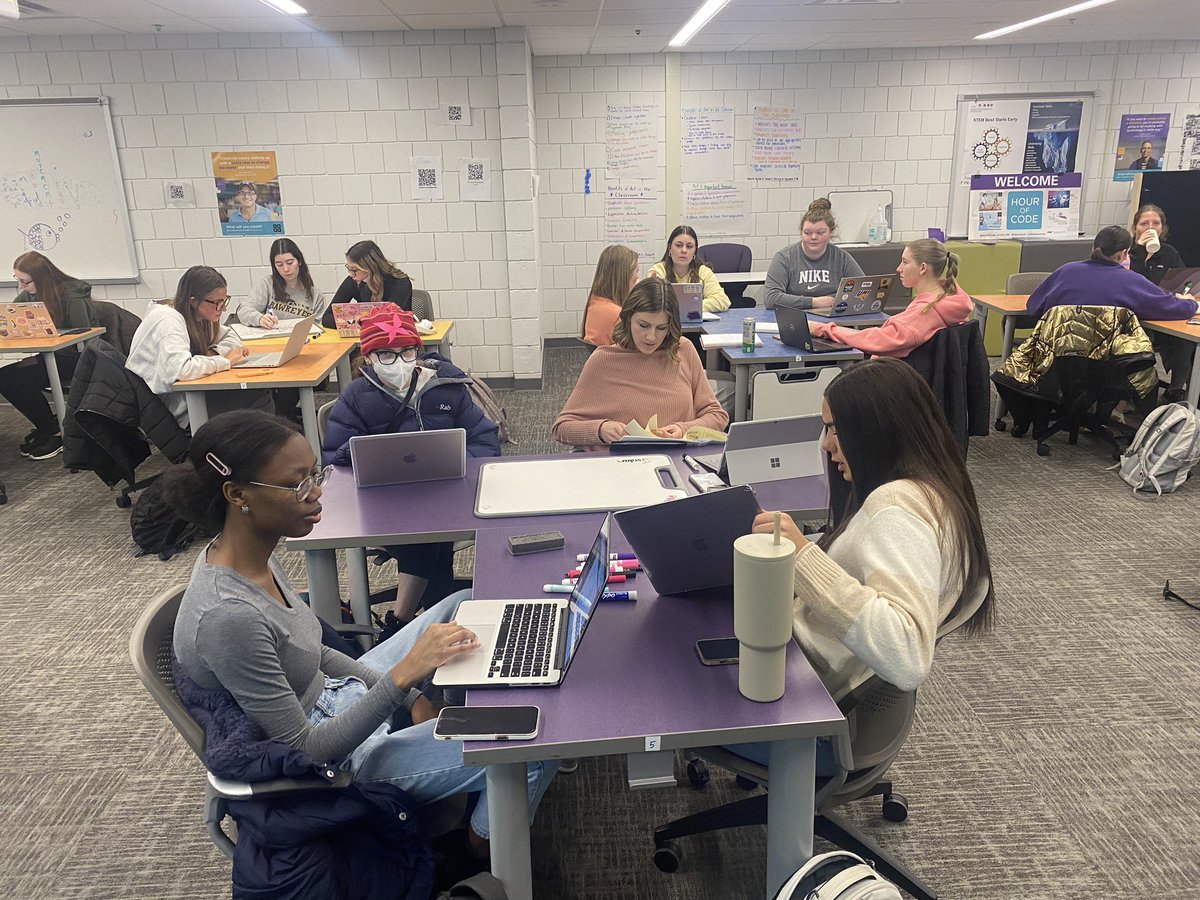 Collaboration, comradery, and learning  #preserviceteachers <a href="/COE_UNI/">UNI College of Education</a> #unietd