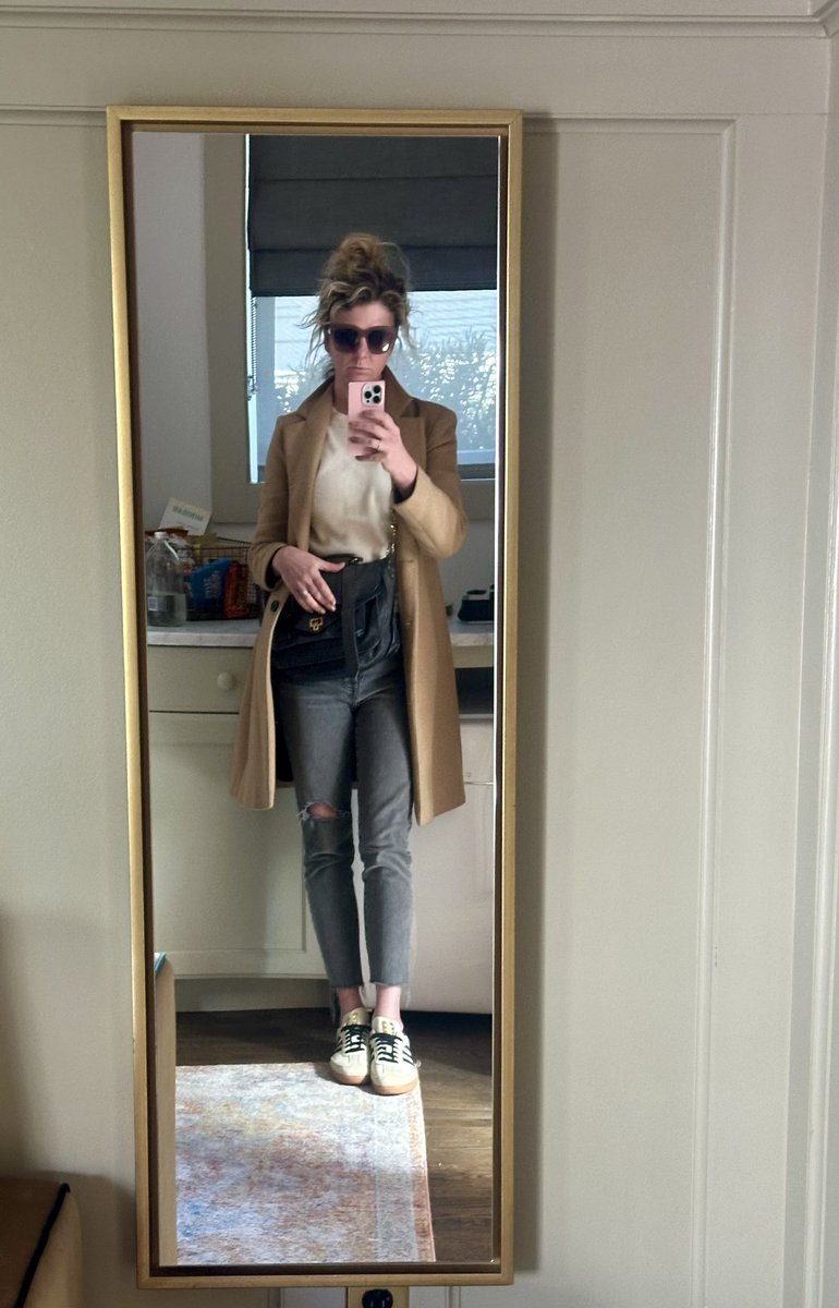 Erin Perkins tweet media