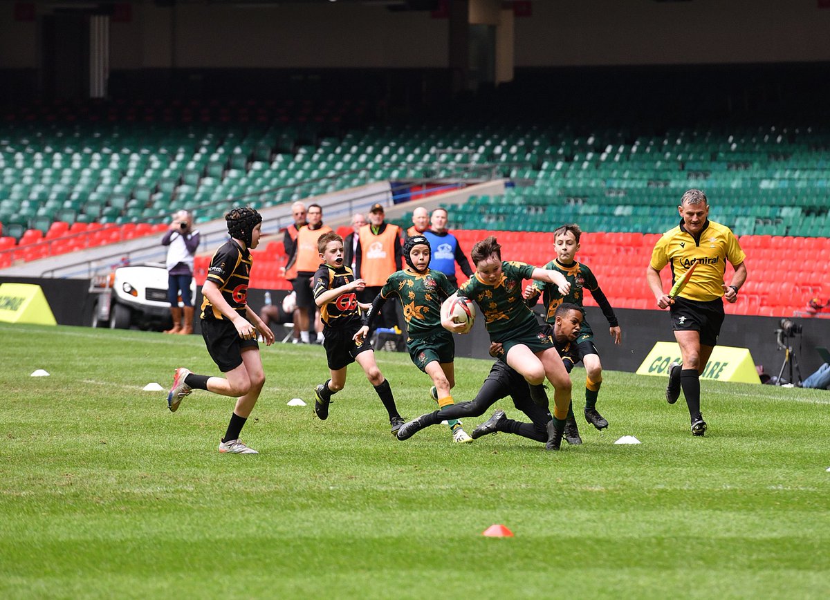 A selection of photographs taken at this years winning U11’s Final at the Principality Stadium. If you would like to purchase the full Photo dump download by link for £25📸 
Please Email Matt at: mc@mattcant.com or text 07956 525042  with your requirement. Prints also available📸